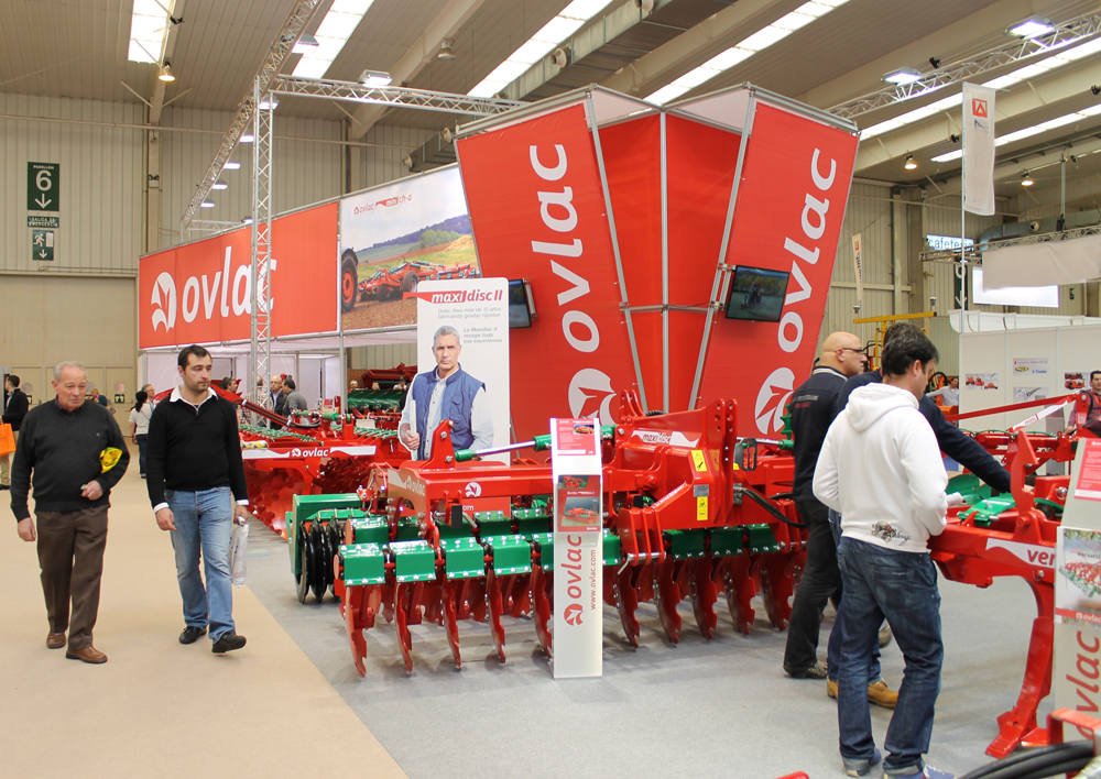 maquinaria agrícola para preparación de suelo de OVLAC en FIMA 2014