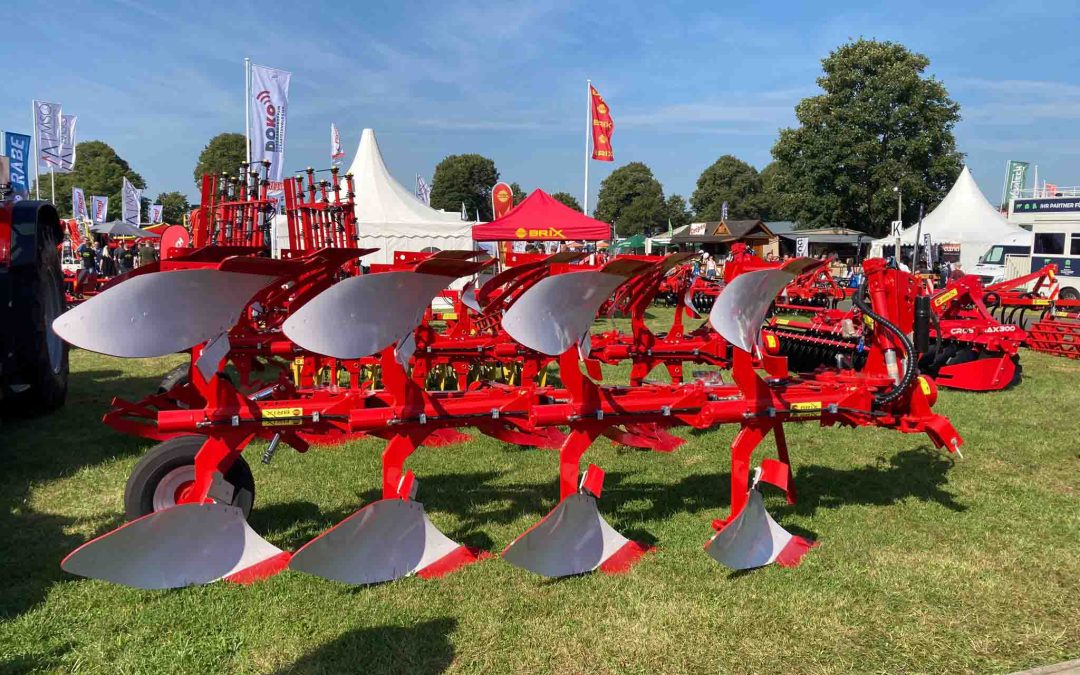 OVLAC dazzles in Germany, presenting its new agricultural machinery at the Norla and Karpfhamer trade fairs